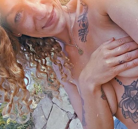 curly sue trip only fans