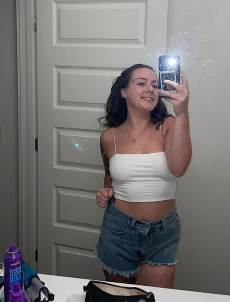 Becca Nichole onlyfans sextape leak