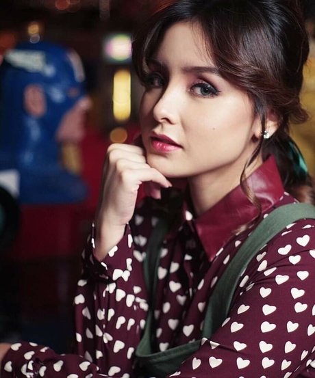 Sarah Carlos nude onlyfans pics