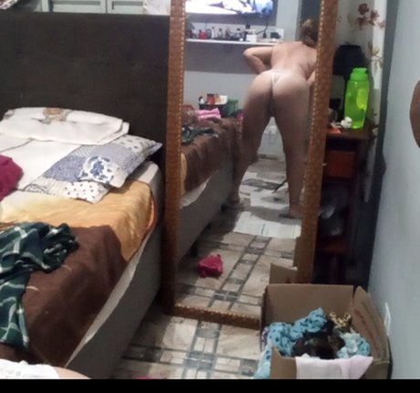 Amora Ruiva only fans leak