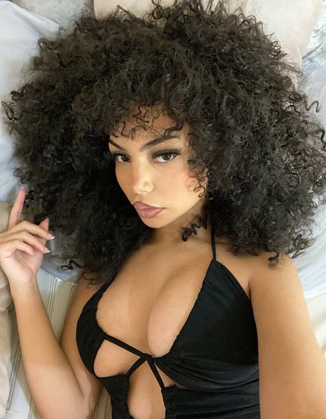 Avabvnny onlyfans strip