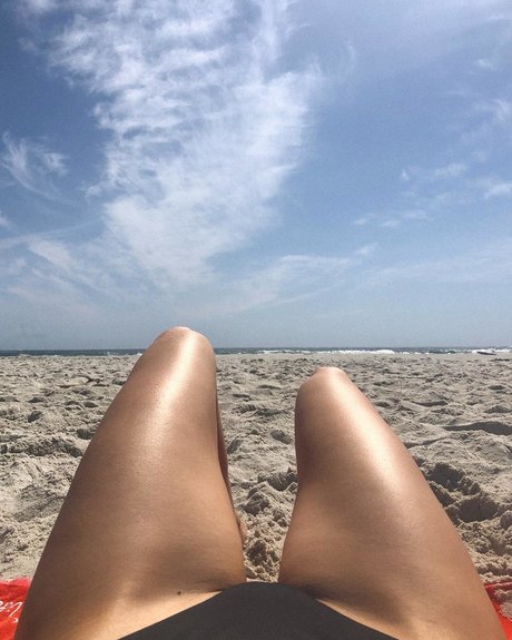 Jeanni Mulder onlyfans strip tease