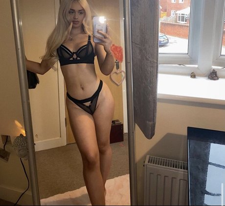 Olivia Lee leaked onlyfans