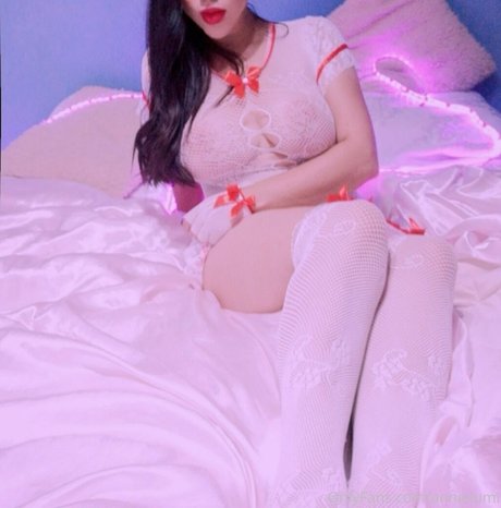 Annie Luminoso onlyfans picture