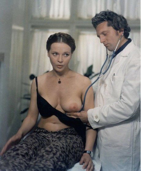 Italian Vintage Actress onlyfans sex