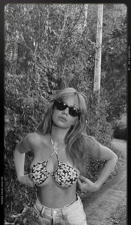 Submar1na onlyfans pics