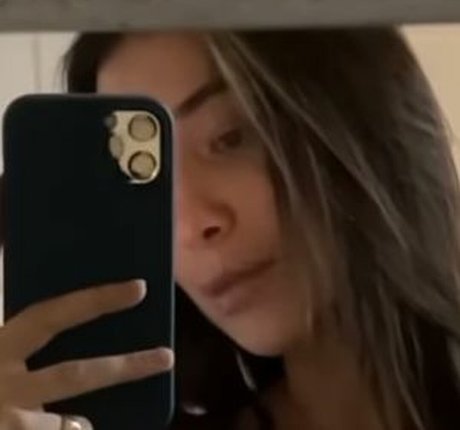 Isabeau Delatour onlyfans nudes porn