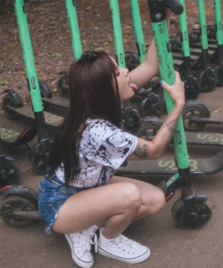 Jessie Cardim feet onlyfans