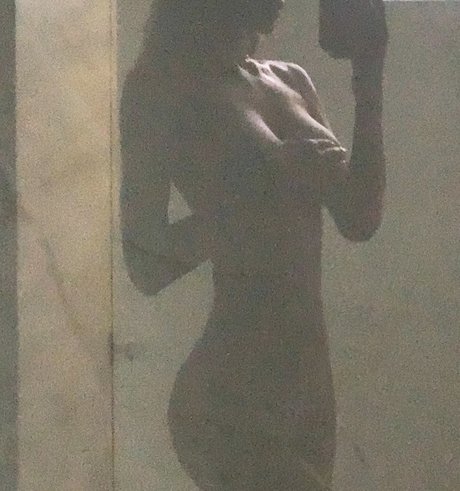 Vinetria onlyfans picture