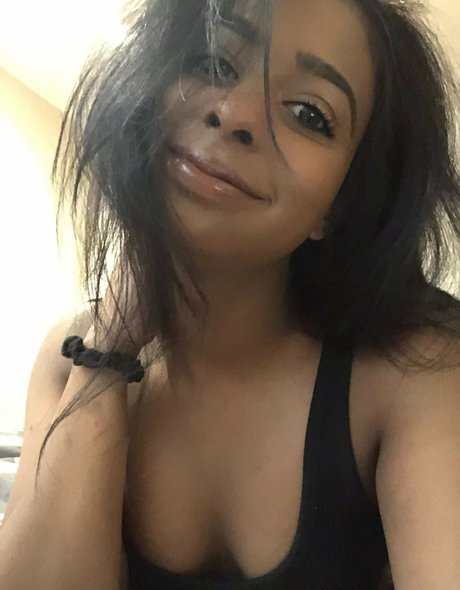 Zahra Rai onlyfans archive