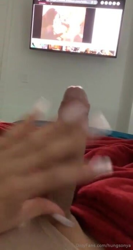 Hung Sonya nude onlyfans