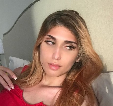 Penelope Helena onlyfans leaked photos