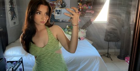 cinnamonxbuns nude onlyfans