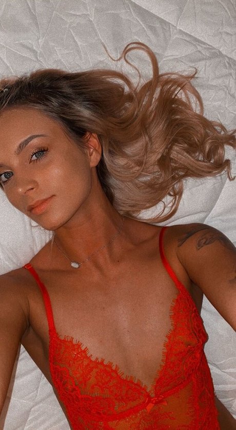 Cutiekate 820 only fans pic