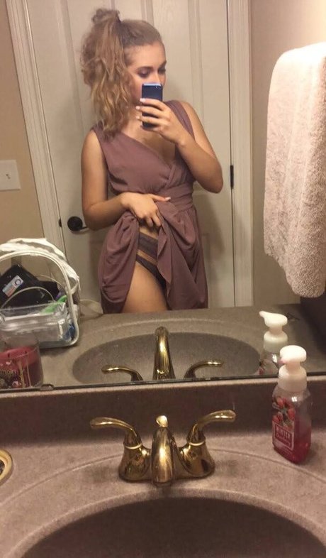 TaylorShines onlyfans model