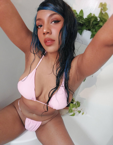 Sami Bess onlyfans nude