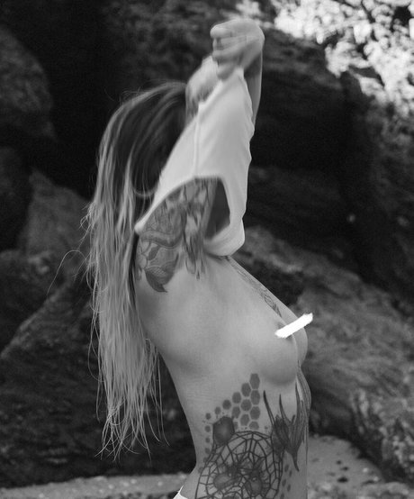 pandatylr on onlyfans