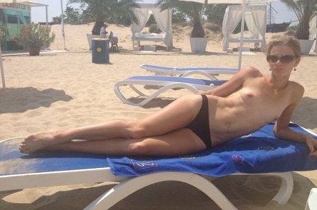 Sesil Karatantcheva onlyfans xxx