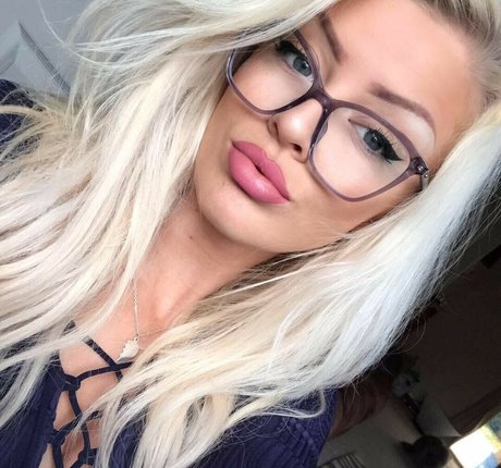 Xcandylashes only fans leaks