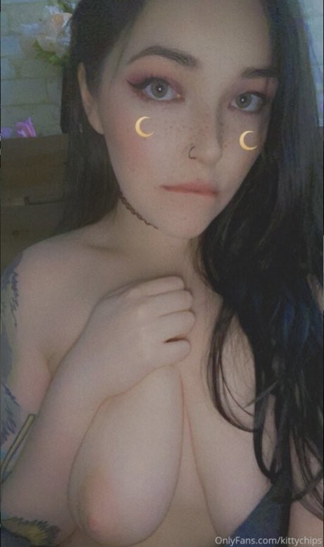 kittychipz strip onlyfans