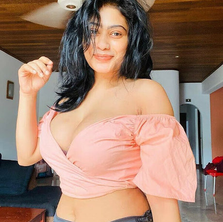 Piumi onlyfans model