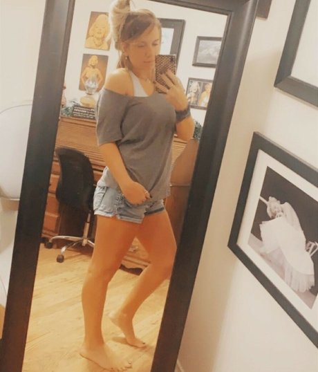 kelsey lockhart7 onlyfans strip tease