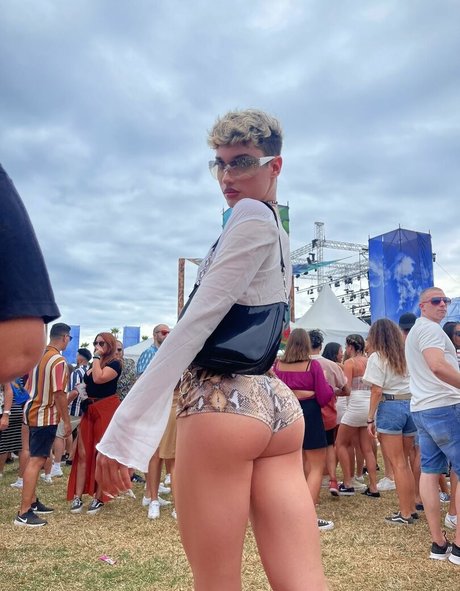 Ale theis onlyfans nude photos