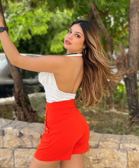 Gaelle Fares onlyfans content type