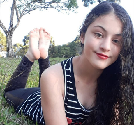 Friend s Pretty Feet onlyfans leaked sex