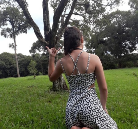 Friend s Pretty Feet leaked onlyfans pictures