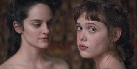 Mathilde Warnier onlyfans photos