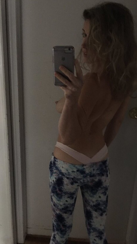 Lauren Zestfurlife leaked nudes onlyfans