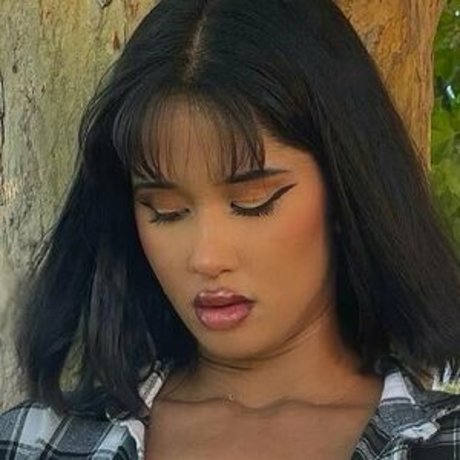 OIympiia Profile pic