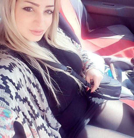 Wafa Kolsi onlyfans mega