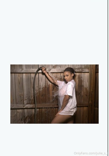 Julie Silver onlyfans porn leaks