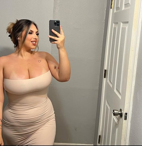 Daniela Ehimy Profile pic