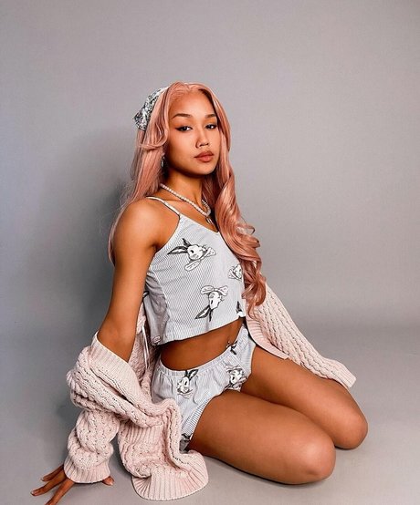 Tori Pareno onlyfans post