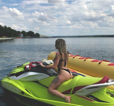 Kiwichka leaked onlyfans nude