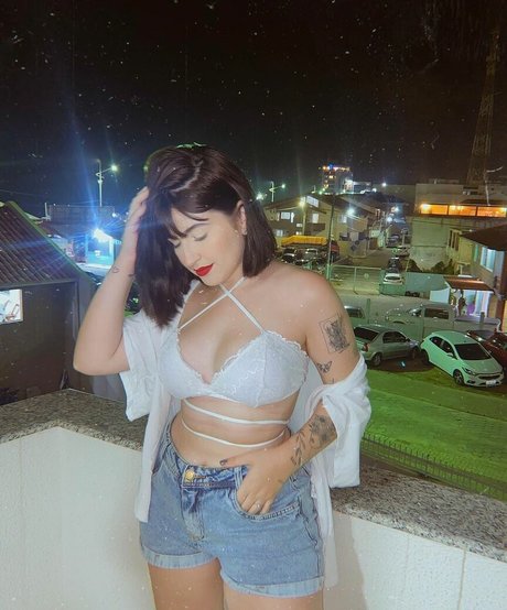 Bella Sant xxx only fans