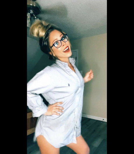 Bombshell522 onlyfans sextape