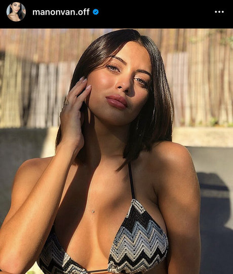 Manon Van naked onlyfans pics