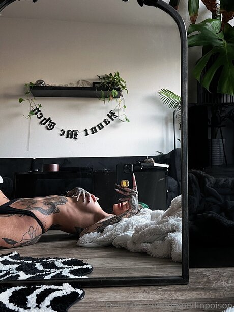 Dippedinpoison Profile pic