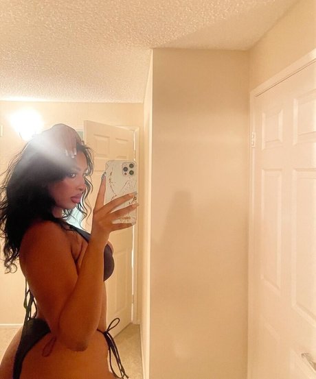 iLLi y onlyfans nudes porn