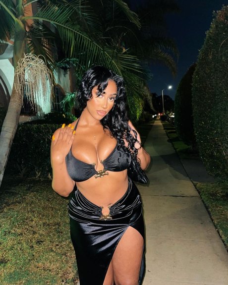 iLLi y only fans leaked porn