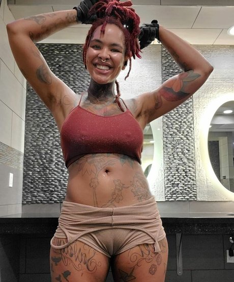 Diandra Janelle Rose sex onlyfans