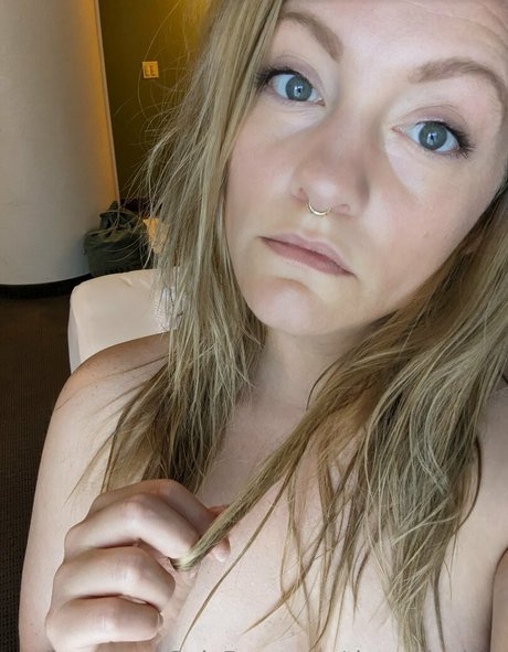 theradicalfox leaked onlyfans nude