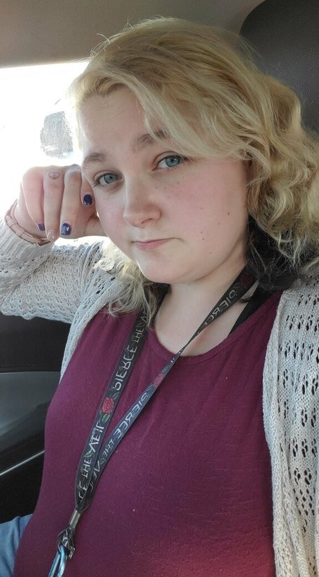 katiebugkitty122 onlyfans porn