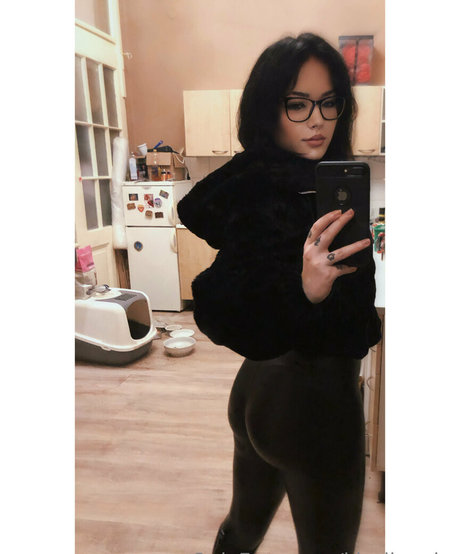 kicsilanyka onlyfans page