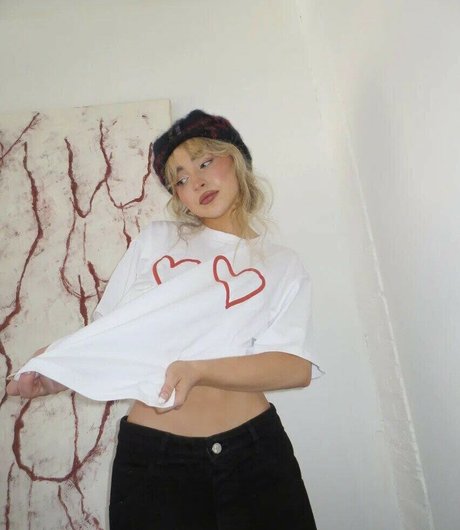 housewives onlyfans beautiful slide