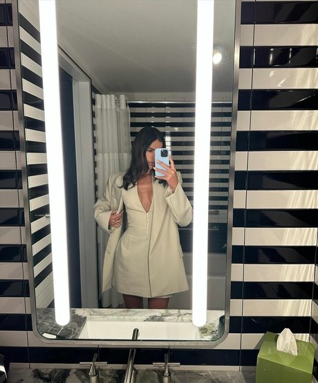 nude free onlyfans hot naked portrayal